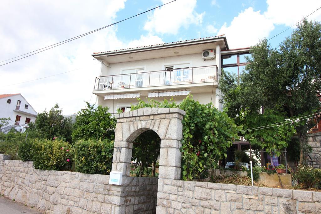 קריקווניצה Apartment Anja מראה חיצוני תמונה